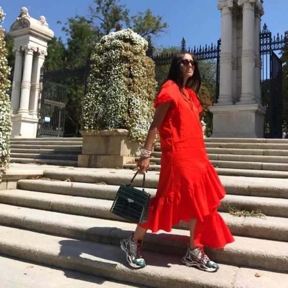 [Zara] Puff Sleeve Voluminous Tired Asymmetrical Maxi Dress - Picture 2 of 8